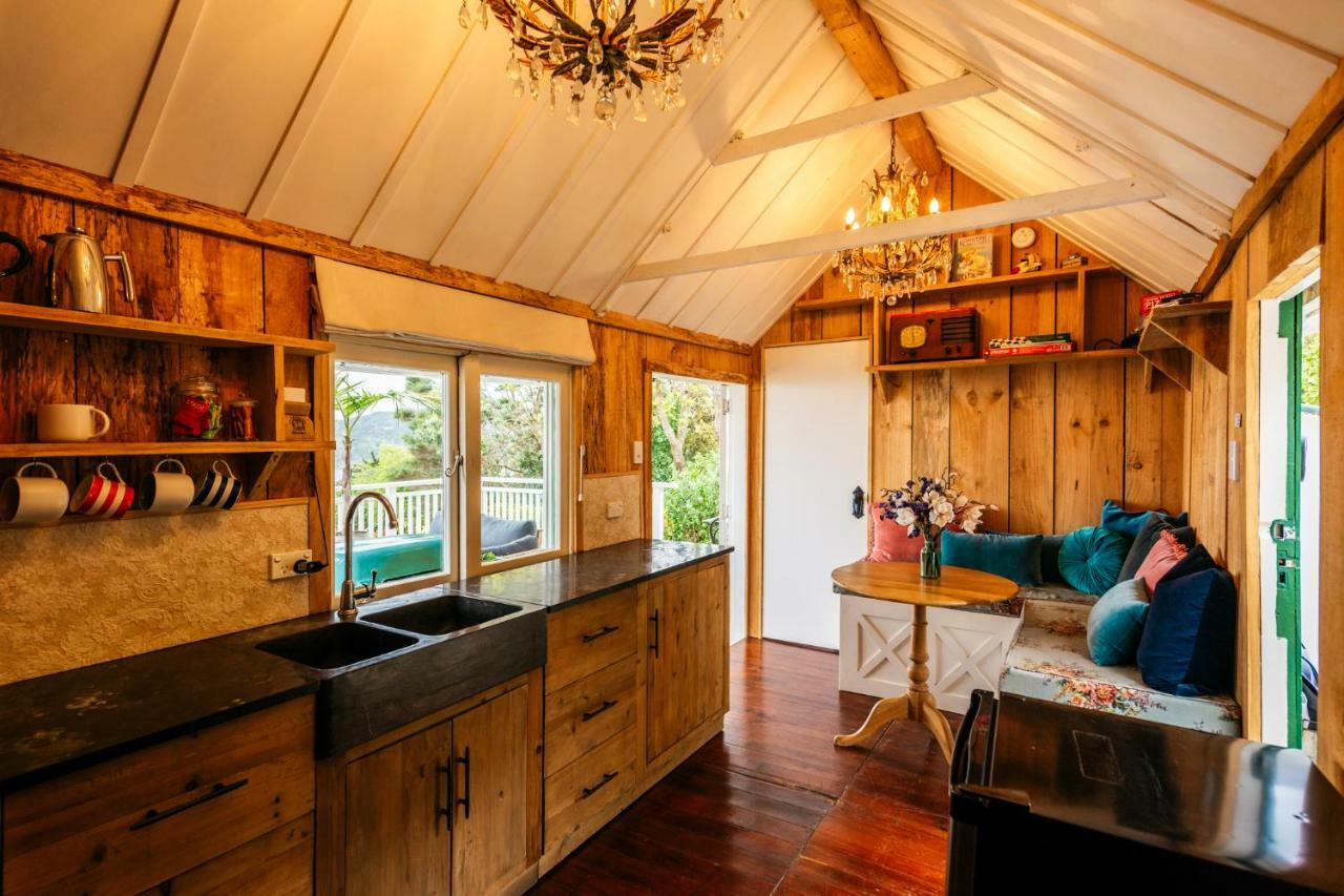 فيلا The Settlers Hut Oneroa المظهر الخارجي الصورة
